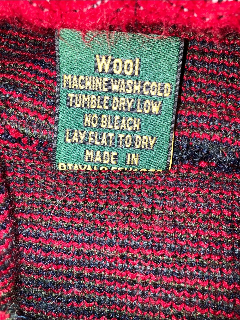 Red Buffalo Graphic Wool Zip-Up Hooded Sweater - Picture 7 of 11